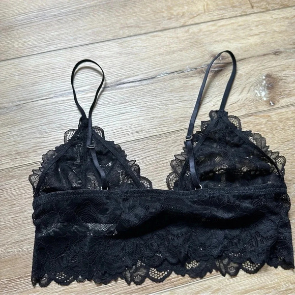 Intimately Free People Black Lace Adjustable Bralette Size XS NWOT - Picture 7 of 7